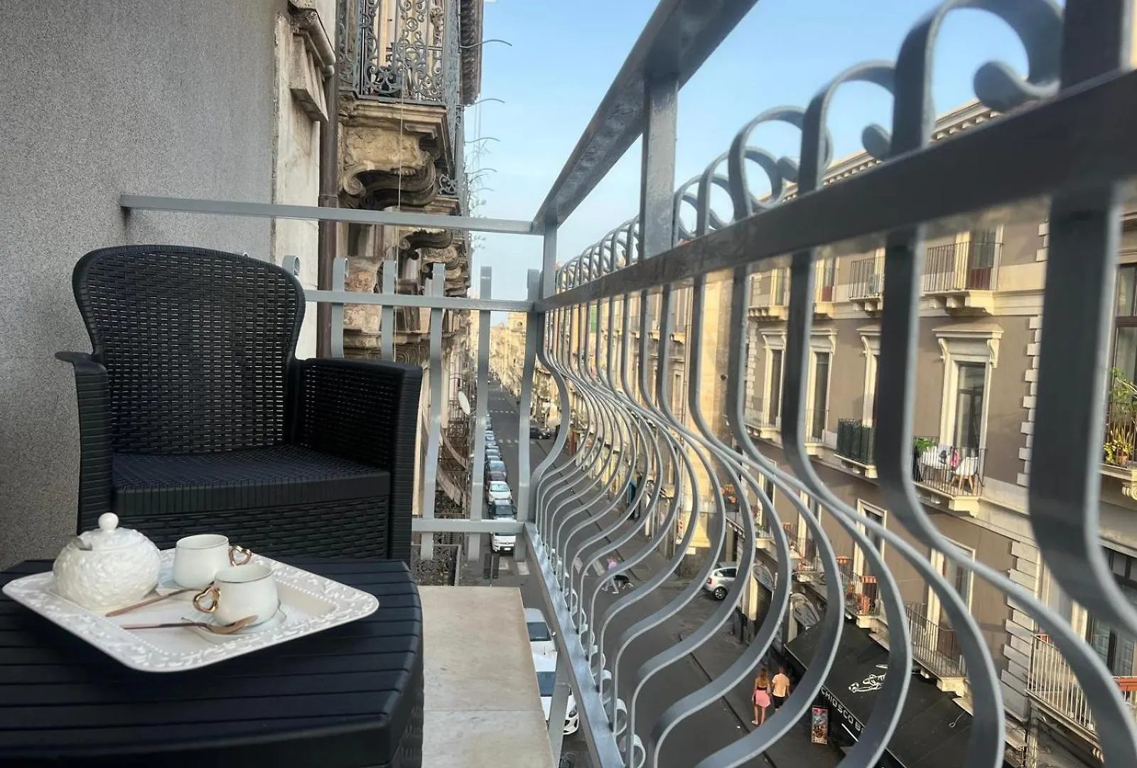 Nobilesuite Katánie Bed & Breakfast